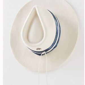 Free people charmed hat one size needs a little reshape